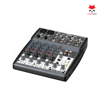 Behringer Xenyx Q802